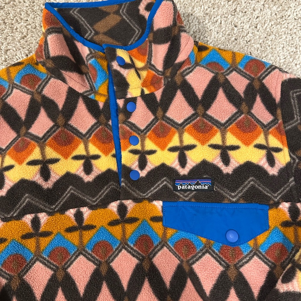 Patagonia Women’s Sweater - Picture 2 of 3